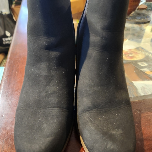 Black booties - Picture 2 of 4